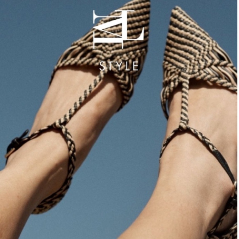 ULLA JOHNSON DARIA FLATS |
BLACK/TAN | Women's